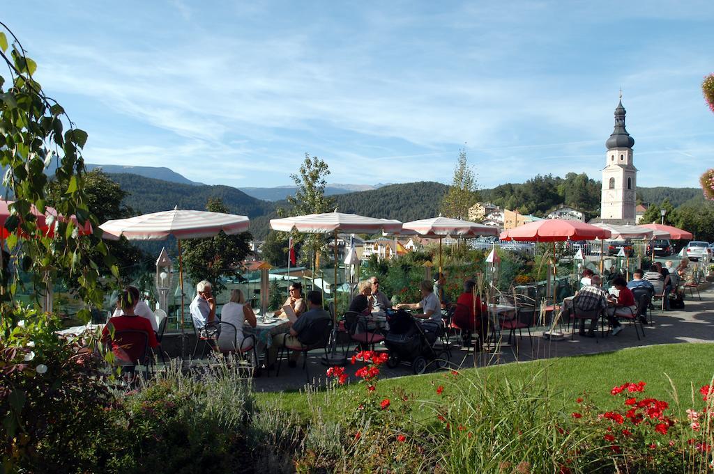 Hotel Garni Doris Castelrotto Eksteriør billede