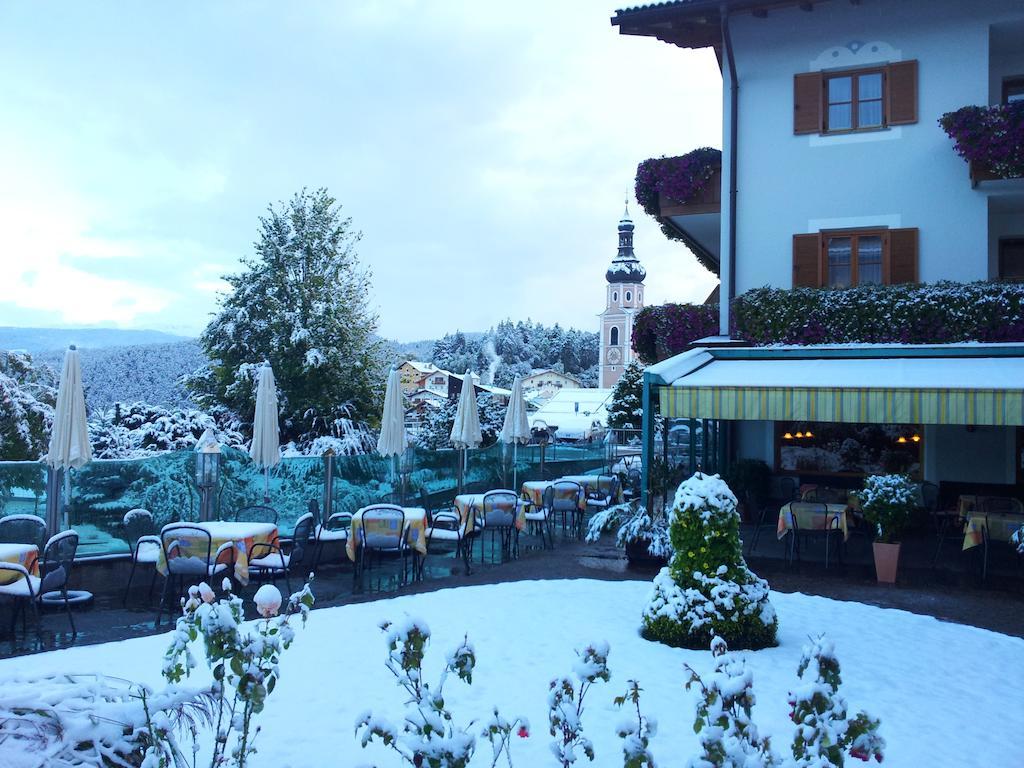 Hotel Garni Doris Castelrotto Eksteriør billede